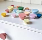 Nieuw! Vier houten deurknoppen in twee kleuren, Doe-het-zelf en Verbouw, Hang- en Sluitwerk, Ophalen of Verzenden, Nieuw, Overige materialen