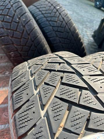 Dunlop Winterbanden 16 inch niet gebruikt, set van 4 beschikbaar voor biedingen