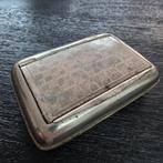 Antieke metalen snuifdoos / tabaksdoos
 , Verzamelen, Rookartikelen, Aanstekers en Luciferdoosjes, Ophalen of Verzenden