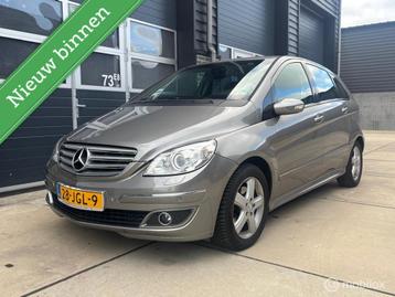 Mercedes B-klasse 200 BOMVOL! Automaat Climate Controle beschikbaar voor biedingen