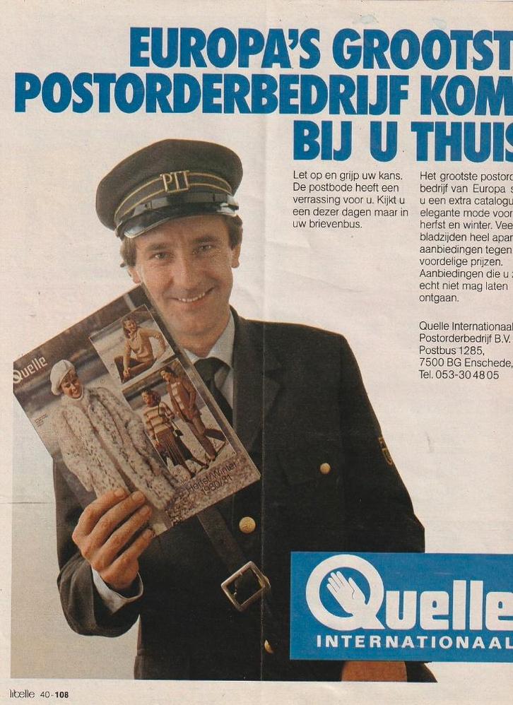 Retro reclame 1980 Quelle catalogus met PTT postbode, Verzamelen, Retro, Overige typen, Verzenden