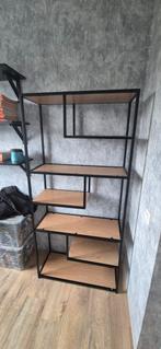 Mooi groot wandrek /boekenkast zwart metaal & hout, Ophalen, 50 tot 100 cm, Zo goed als nieuw, Metaal