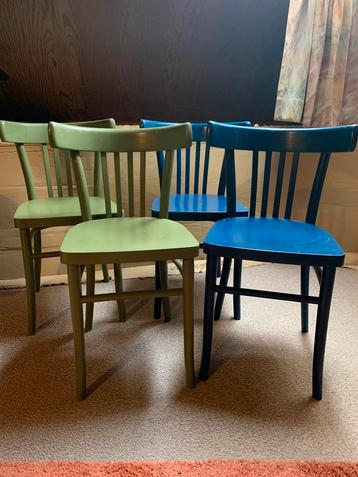 4 EETKAMERSTOELEN, jaren ‘50 stijl. GRATIS beschikbaar voor biedingen
