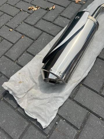 Good original exhaust muffler Triumph TIGER 1050 beschikbaar voor biedingen
