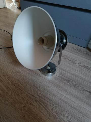 Lamp  beschikbaar voor biedingen