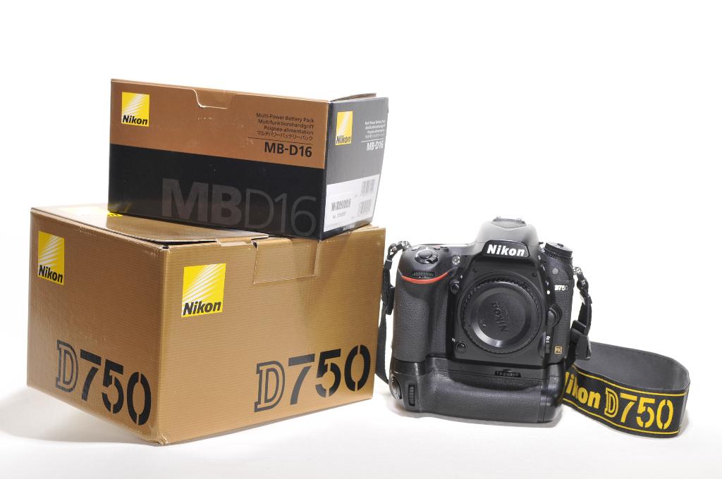 Nikon D750 met originele nikon Batterygrip, Audio, Tv en Foto, Fotocamera's Digitaal, Gebruikt, Spiegelreflex, Ophalen of Verzenden