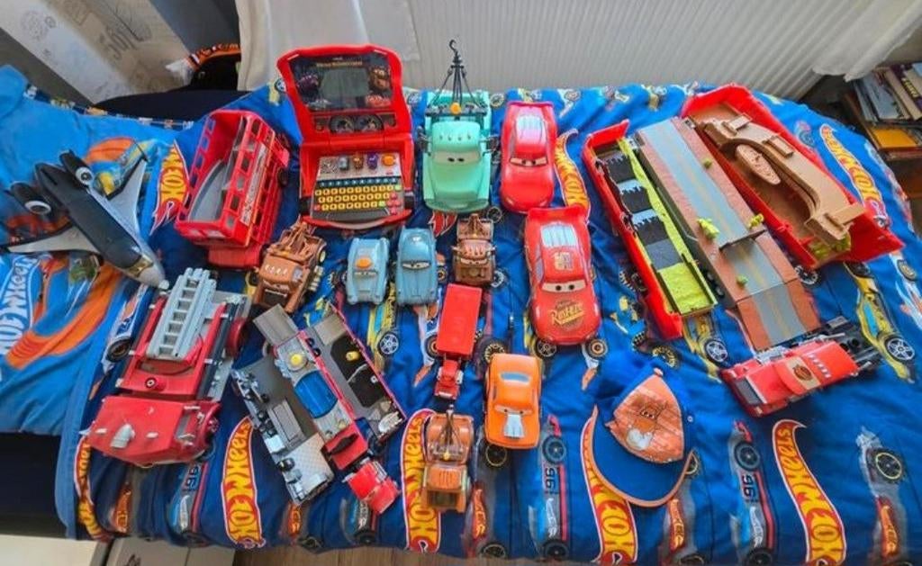 Heel veel cars, Ophalen