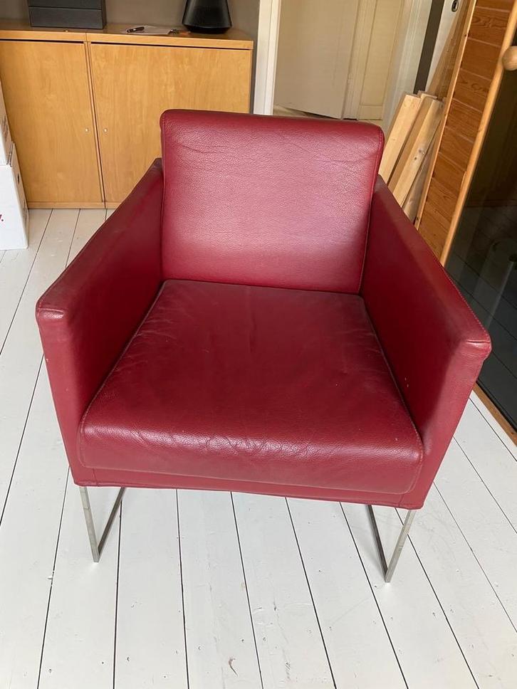 Rode Lederen Fauteuil met RVS Frame, Huis en Inrichting, Fauteuils, Gebruikt, Leer, 50 tot 75 cm, Minder dan 75 cm, Ophalen of Verzenden