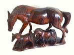 Prachtig ebbenhouten beeld paard met twee veulens (554), Ophalen, Gebruikt, Dier