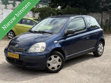 Toyota Yaris 1.0 VVT-i Idols NIEUW APK/ NAP/ ELEKPAKKET beschikbaar voor biedingen