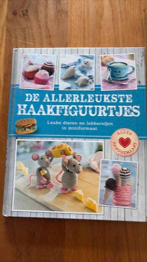De allerleukste haakfiguurtjes, Boeken, Hobby en Vrije tijd, Zo goed als nieuw, Breien en Haken, Ophalen of Verzenden
