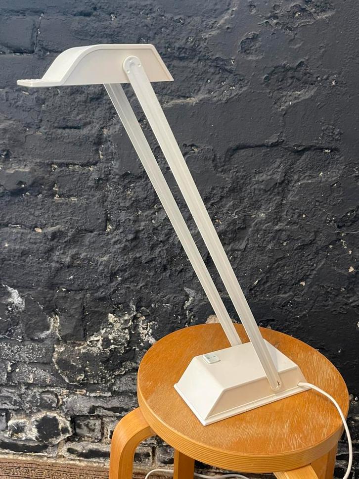 Vintage 80’s Osram bureaulamp tafellamp wit verstelbaar, Huis en Inrichting, Lampen | Tafellampen, Gebruikt, 50 tot 75 cm, Kunststof