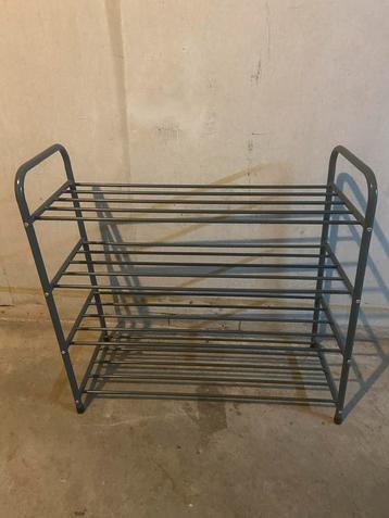 Schoenenrek - Praktisch & Ruimtebesparend beschikbaar voor biedingen