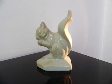 Art Deco Eekhoorn porselein, Fontinelle beschikbaar voor biedingen