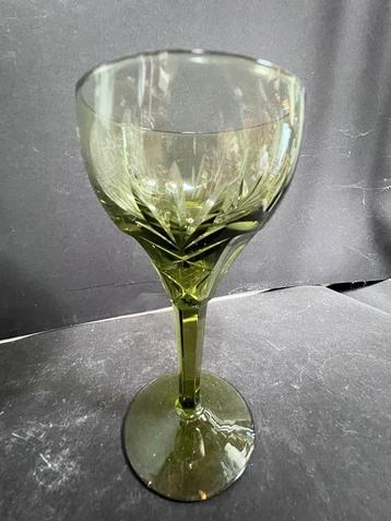 groen glas Carola leerdam  beschikbaar voor biedingen