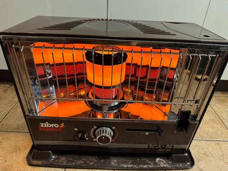 Zibro kamin RCA66 Petroleumkachel + 20L Petroleum C, Huis en Inrichting, Kachels, Gebruikt, Vrijstaand, Petroleumkachel, Overige brandstoffen