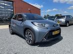Toyota Aygo X 1.0 VVT-I PULSE PREMIUM AUTOMAAT CAMERA PDC, 12 maanden, Gebruikt, 4 stoelen, Origineel Nederlands