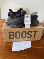 Yeezy boost 350 v2 Cinder, Kleding | Heren, Schoenen, Zwart, Nieuw, Ophalen of Verzenden, Sneakers of Gympen