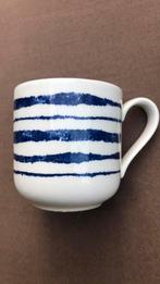 8 Blauw-wit gestreepte mokken - Churchill, Ophalen of Verzenden, Zo goed als nieuw, Overige stijlen, Kop(pen) en/of Schotel(s)