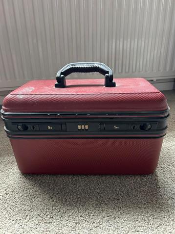 Beauty case beschikbaar voor biedingen