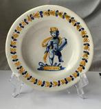 Antiek bord Majolica Faience bodemvondst 17de eeuw, Antiek en Kunst, Ophalen of Verzenden