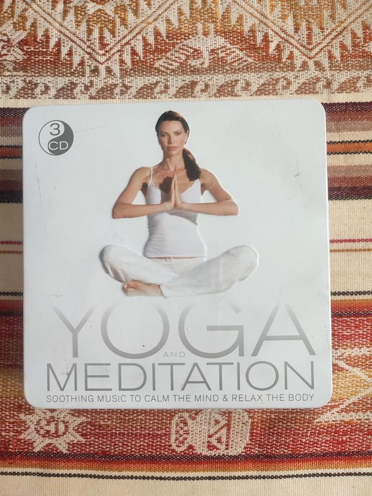 Yoga & Meditatie - 3CD Boxset, Cd's en Dvd's, Cd's | Meditatie en Spiritualiteit, Zo goed als nieuw, Muziek instrumentaal, Boxset