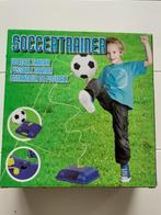 voetbaltrainer nieuw in doos met bal, Ophalen of Verzenden, Nieuw