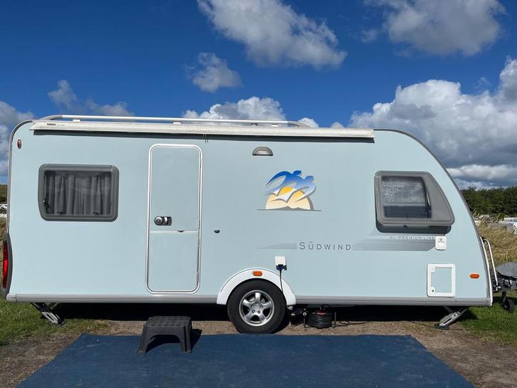 Knaus Sudwind NL-premium line 500 uit 2007, Caravans en Kamperen, Caravans, Particulier, tot en met 4, 1000 - 1250 kg, Rondzit