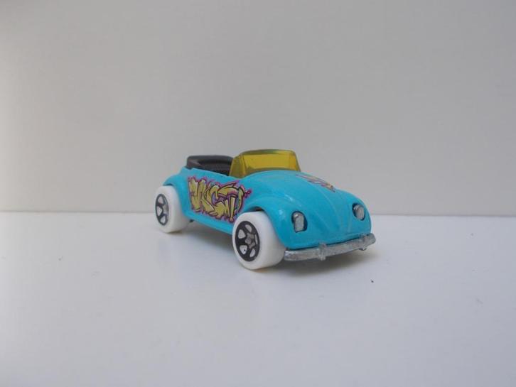 5628 VW Volkswagen Kever Beetle Cabrio Hot WheelsHotWheels, Hobby en Vrije tijd, Modelauto's | Overige schalen, Gebruikt, Auto