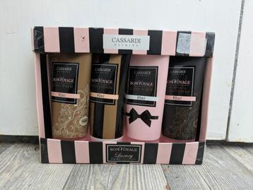Cassardi Bon Voyage Luxe Set - Nieuw beschikbaar voor biedingen