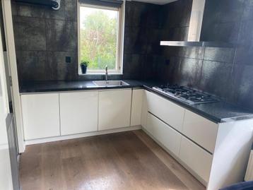 Keuken beschikbaar voor biedingen
