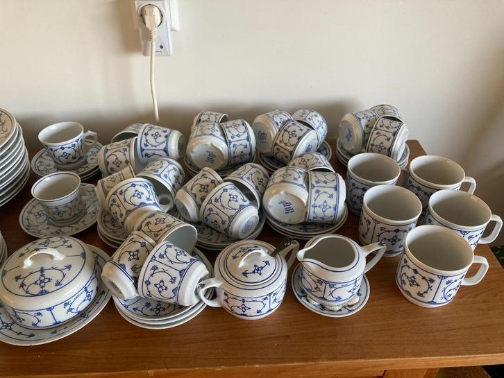 Klassiek Jäger/Kahla | Eisenberg | Blau Saks Servies, Huis en Inrichting, Keuken | Servies, Gebruikt, Compleet servies, Overige stijlen