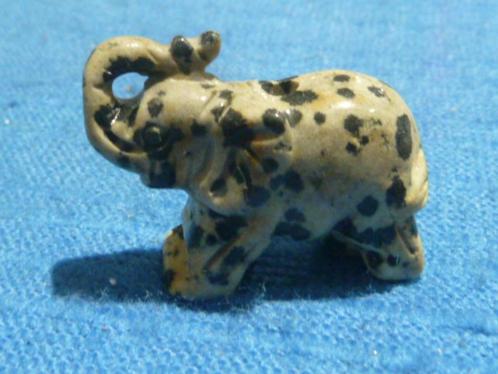 Hanger olifant van dalmatier jaspis, Sieraden, Tassen en Uiterlijk, Edelstenen, Nieuw, Ophalen of Verzenden