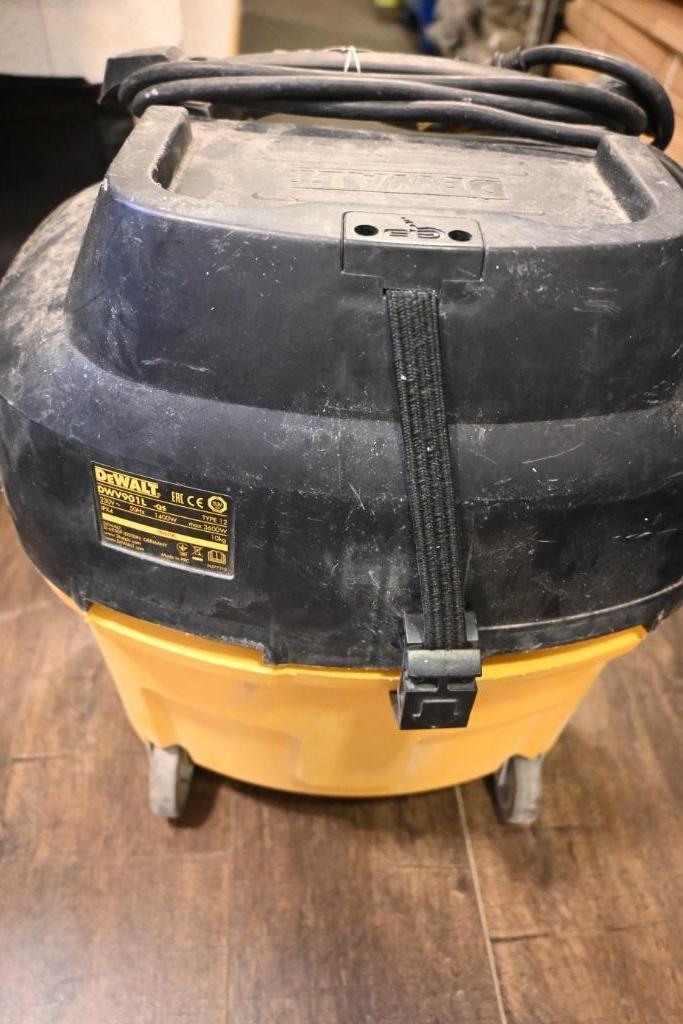 DeWalt Bouwstofzuiger DW901L met slang(zonder stang), Auto diversen, Autogereedschap, Gebruikt, Ophalen of Verzenden
