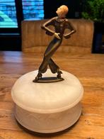 Art Deco Albast Schaaltje met Figuur, Ophalen of Verzenden