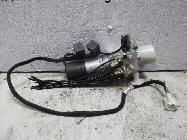 Cabriodak Pomp Peugeot 206 CC (2D) 2004 9639025080, Auto-onderdelen, Elektronica en Kabels, Peugeot, Gebruikt