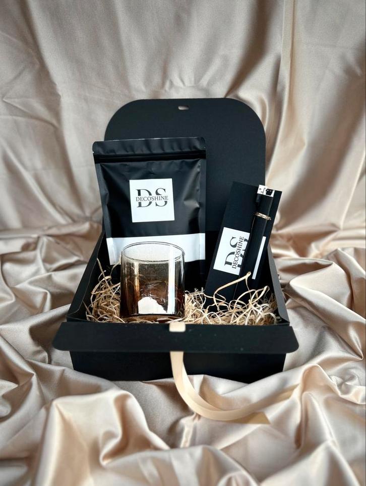Luxe Cadeaupakket - Zandwas Setje, Huis en Inrichting, Woonaccessoires | Kandelaars en Kaarsen, Nieuw, Kaars, Minder dan 25 cm