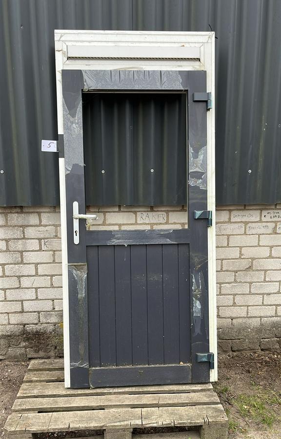 (5) Nieuwe kunststof achterdeur incl kozijn, Kunststof, Deurkozijn, Nieuw, 150 tot 225 cm