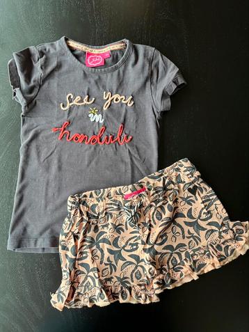 Maat 110 Jubel setje tshirt met korte broek beschikbaar voor biedingen