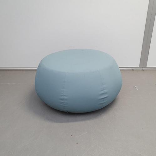 Poef / hocker Arper - blauwe stof, Huis en Inrichting, Banken | Voetenbanken en Poefen, Gebruikt, Rond, Stof, Ophalen