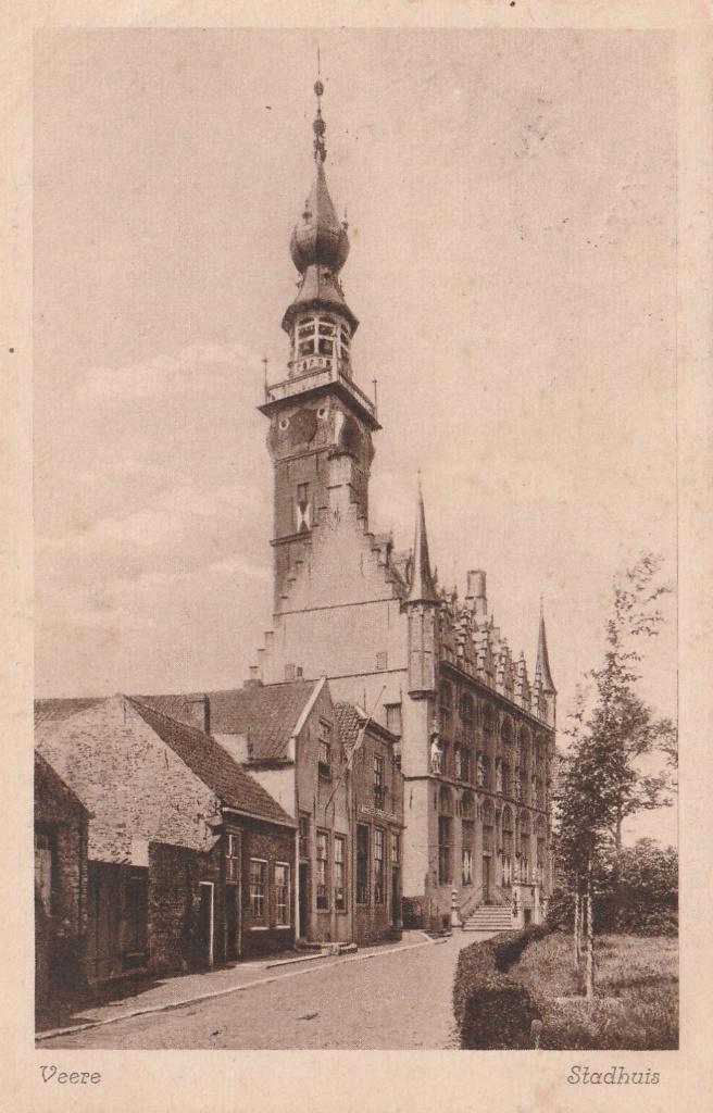 VEERE Stadhuis, Verzamelen, Ansichtkaarten | Nederland, Gelopen, Zeeland, 1920 tot 1940, Verzenden