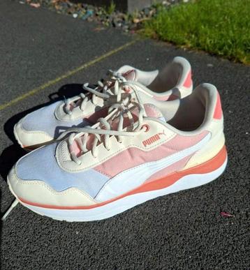 Puma Sportschoenen Maat 39 beschikbaar voor biedingen