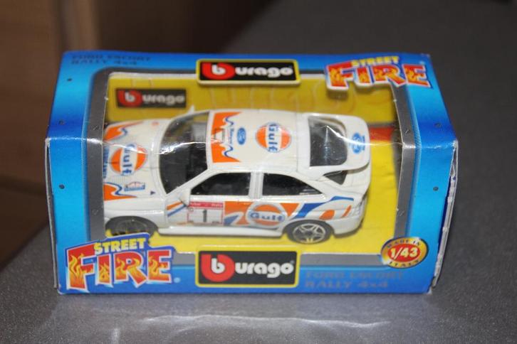 burago auto's 1/43 diversen, Hobby en Vrije tijd, Modelauto's | 1:43, Zo goed als nieuw, Auto, Overige merken, Ophalen of Verzenden