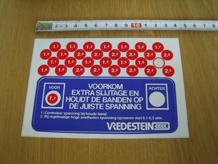 sticker VREDESTEIN voorkom extra slijtage en houdt de banden, Verzamelen, Stickers, Zo goed als nieuw, Bedrijf of Vereniging, Ophalen
