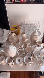 Wedgwood moss rose thee servies (kan als set en los), Ophalen