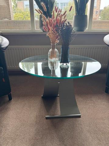 Rolf Benz 8010 Bijzettafel - Stijlvol Design beschikbaar voor biedingen