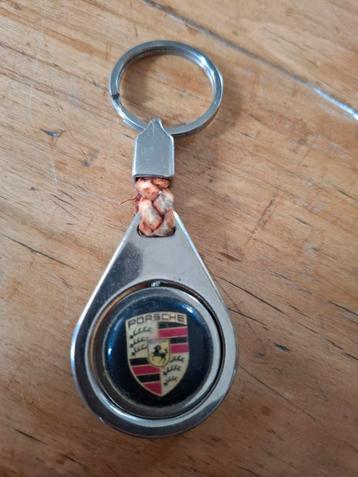 Porche Sleutelhanger  beschikbaar voor biedingen