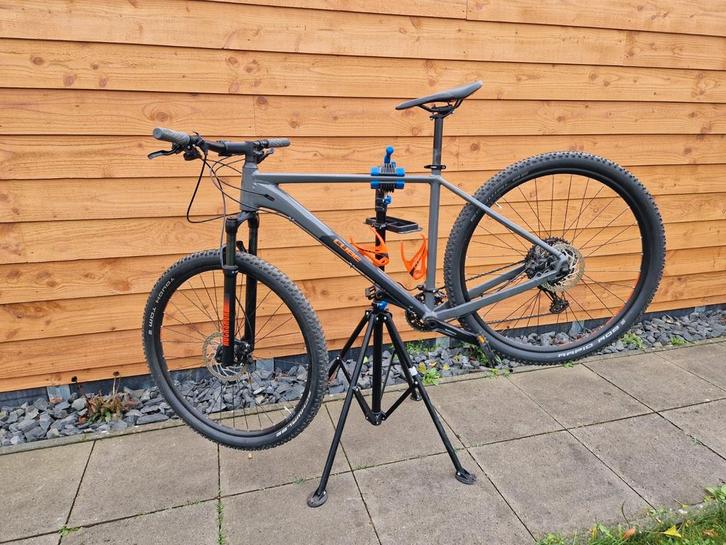 Cube Race One Mountainbike - 2021, Fietsen en Brommers, Fietsen | Mountainbikes en ATB, Zo goed als nieuw, Heren, Overige merken