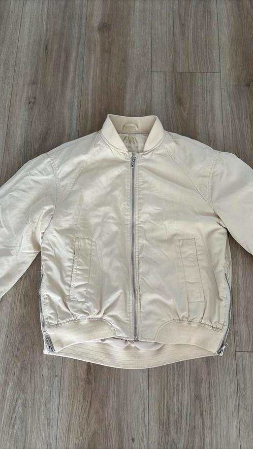 Zara bomberjack maat 140, Kinderen en Baby's, Kinderkleding | Maat 140, Zo goed als nieuw, Meisje, Jas, Ophalen of Verzenden