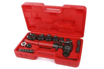 8 Ton Hydraulische plaatpons beschikbaar voor biedingen